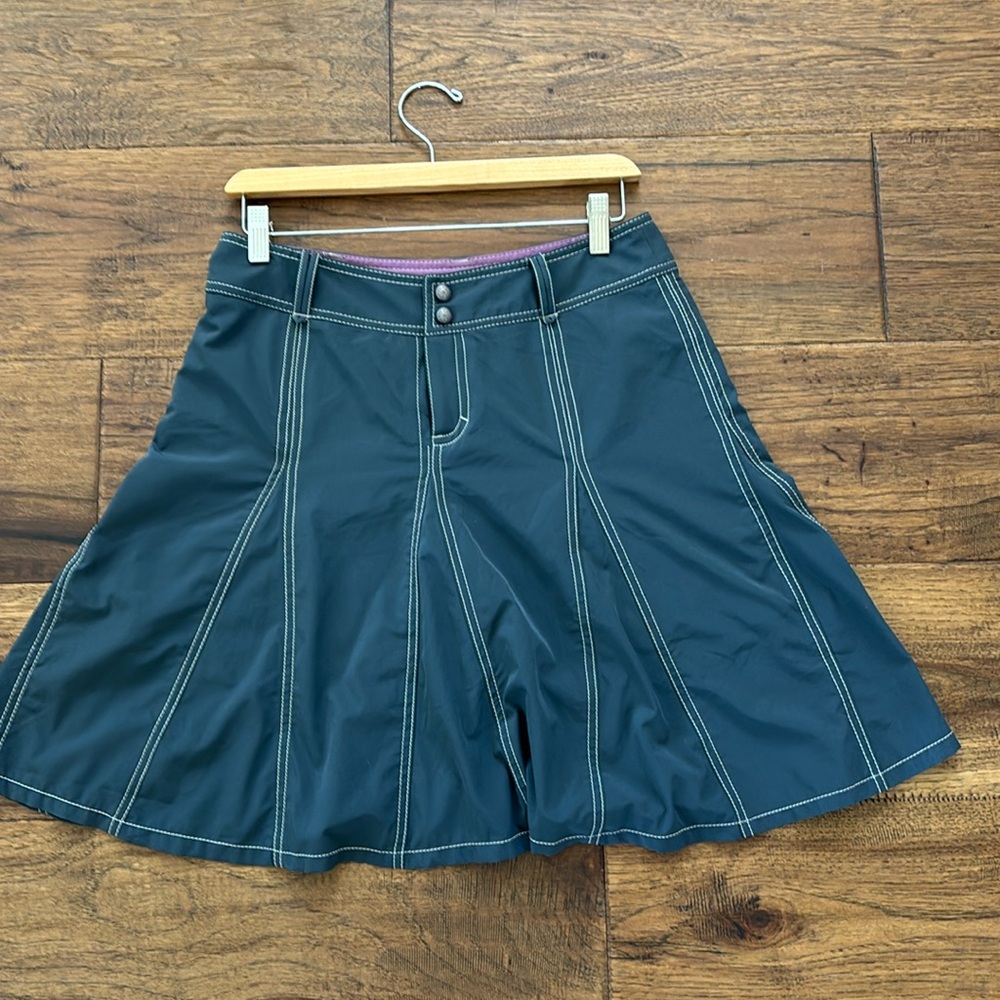 Athleta | Whatever  Skort | Gray skirt  | Sz  6